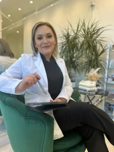 Andra Ignat Delivering Advanced Aesthetic Treatments in Cambridge